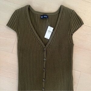 NWT Gap Short Sleeve Button Up Knit Cardigan